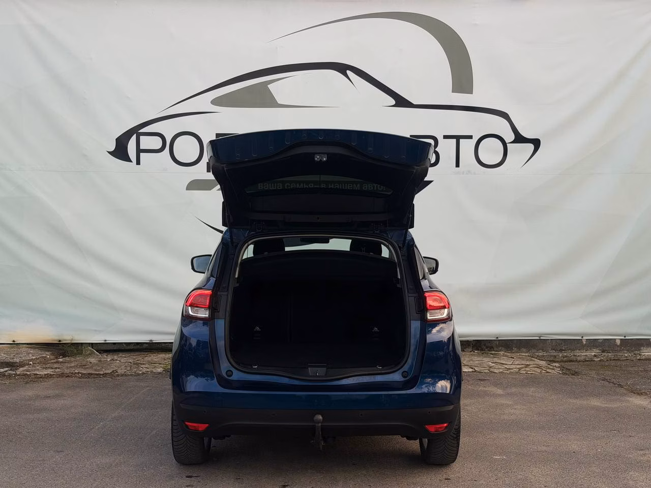 Renault Scenic фото 7