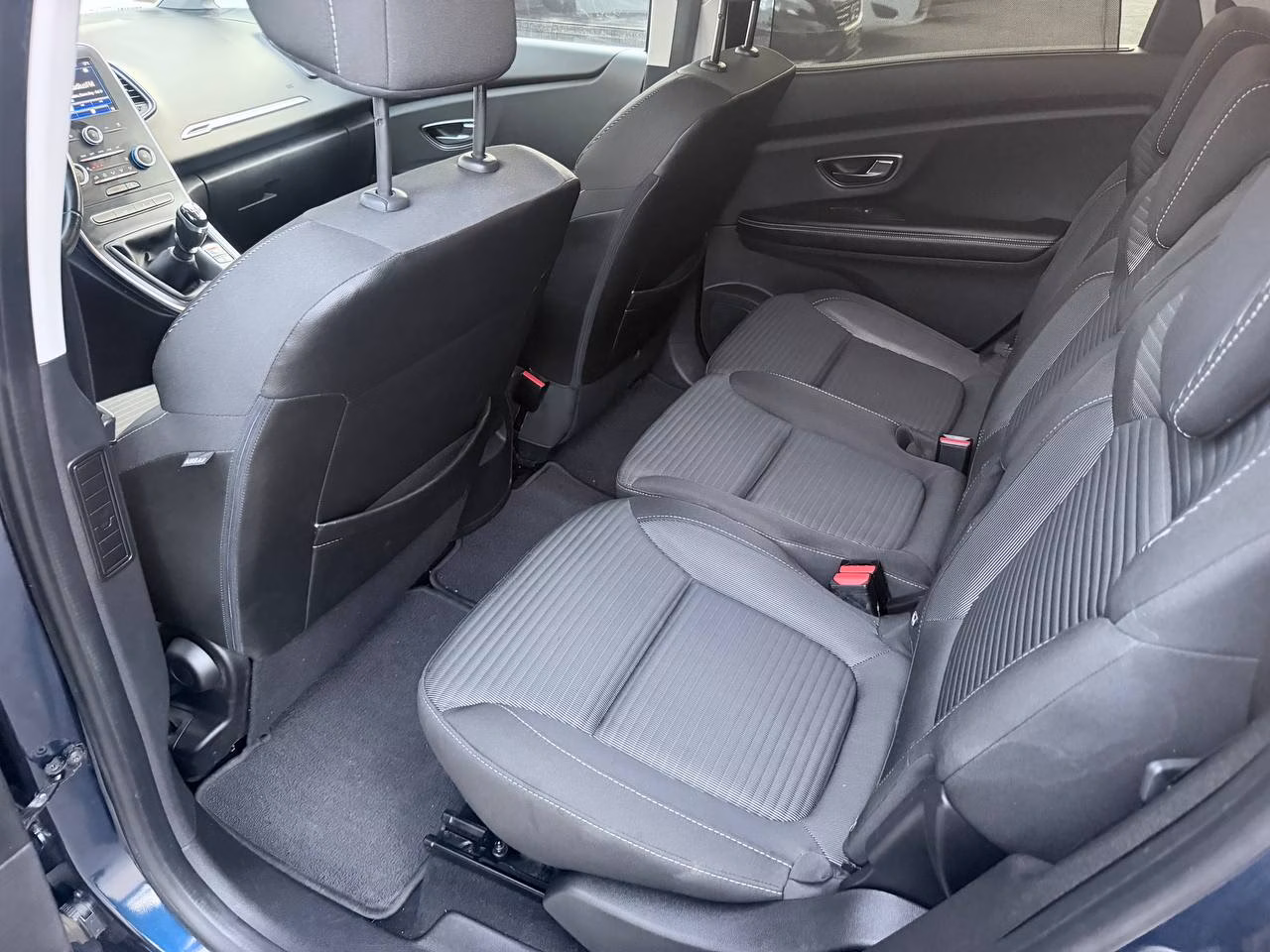 Renault Scenic фото 12