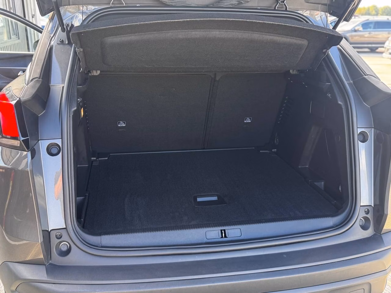Peugeot 3008 фото 15
