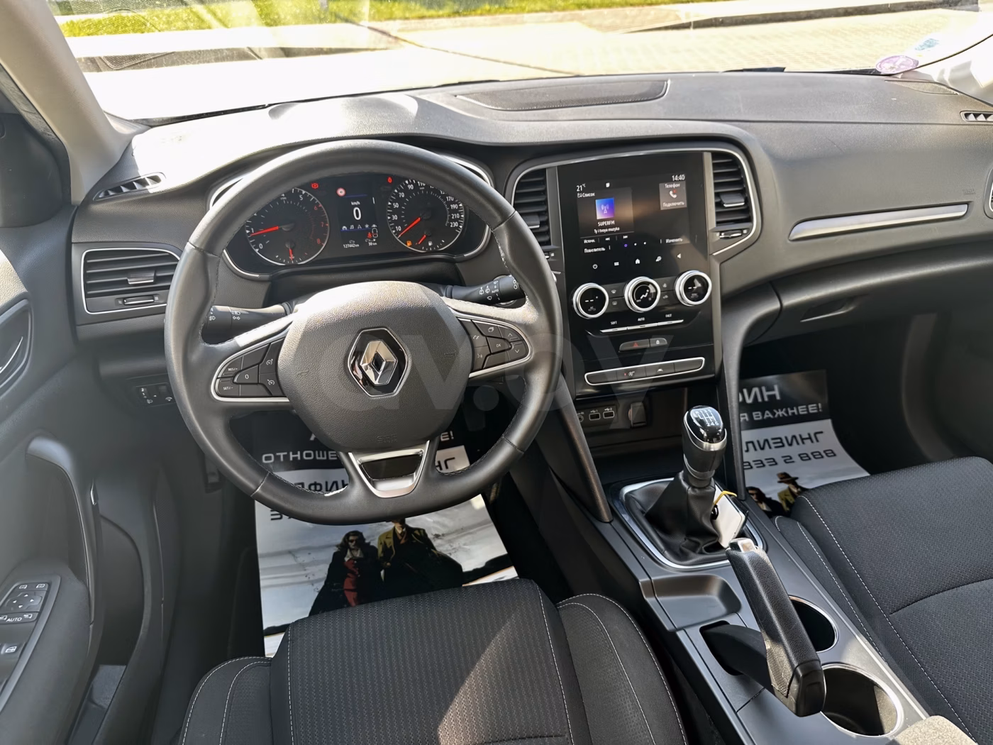 Renault Megane фото 10