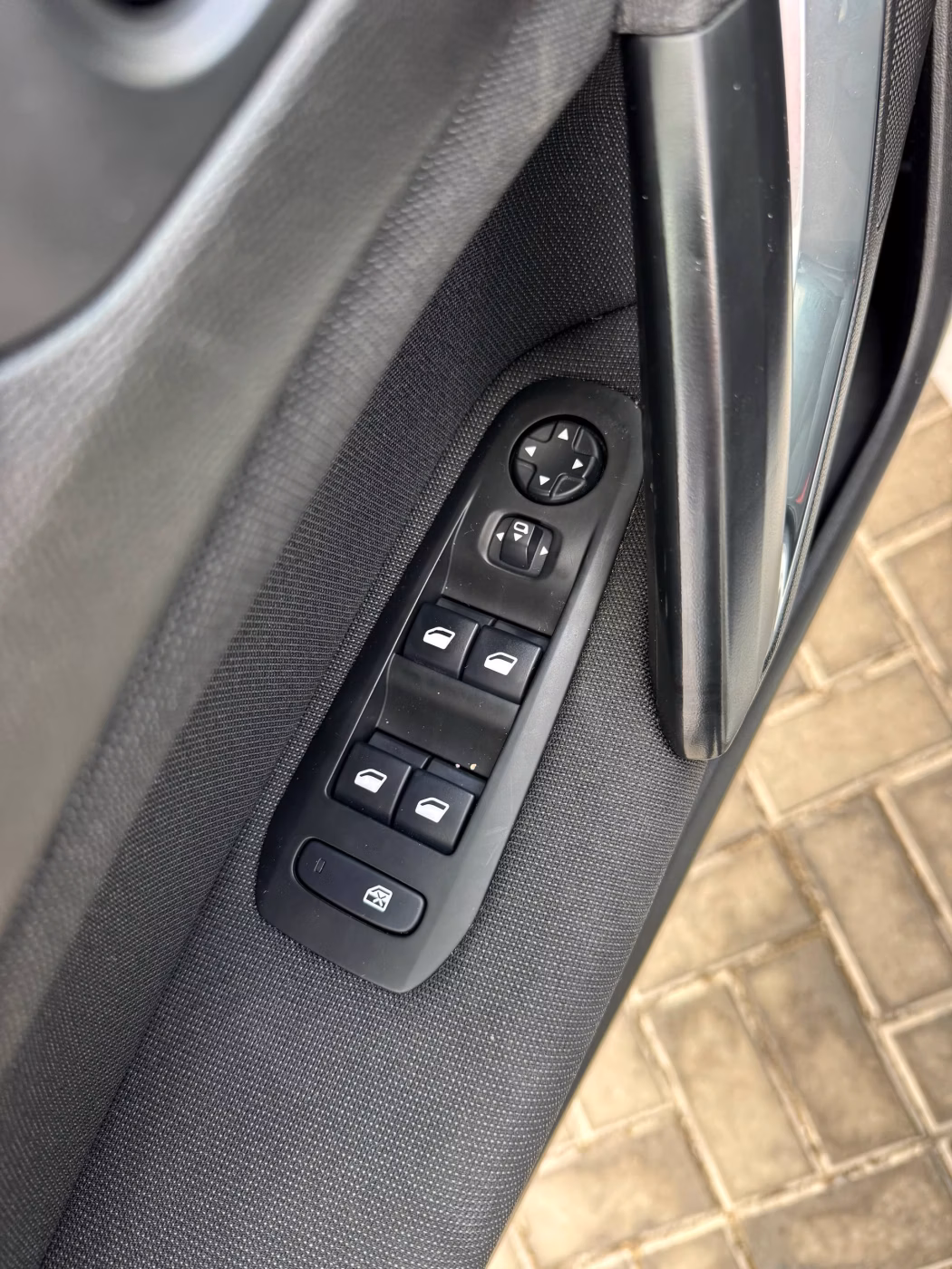 Peugeot 308 фото 15