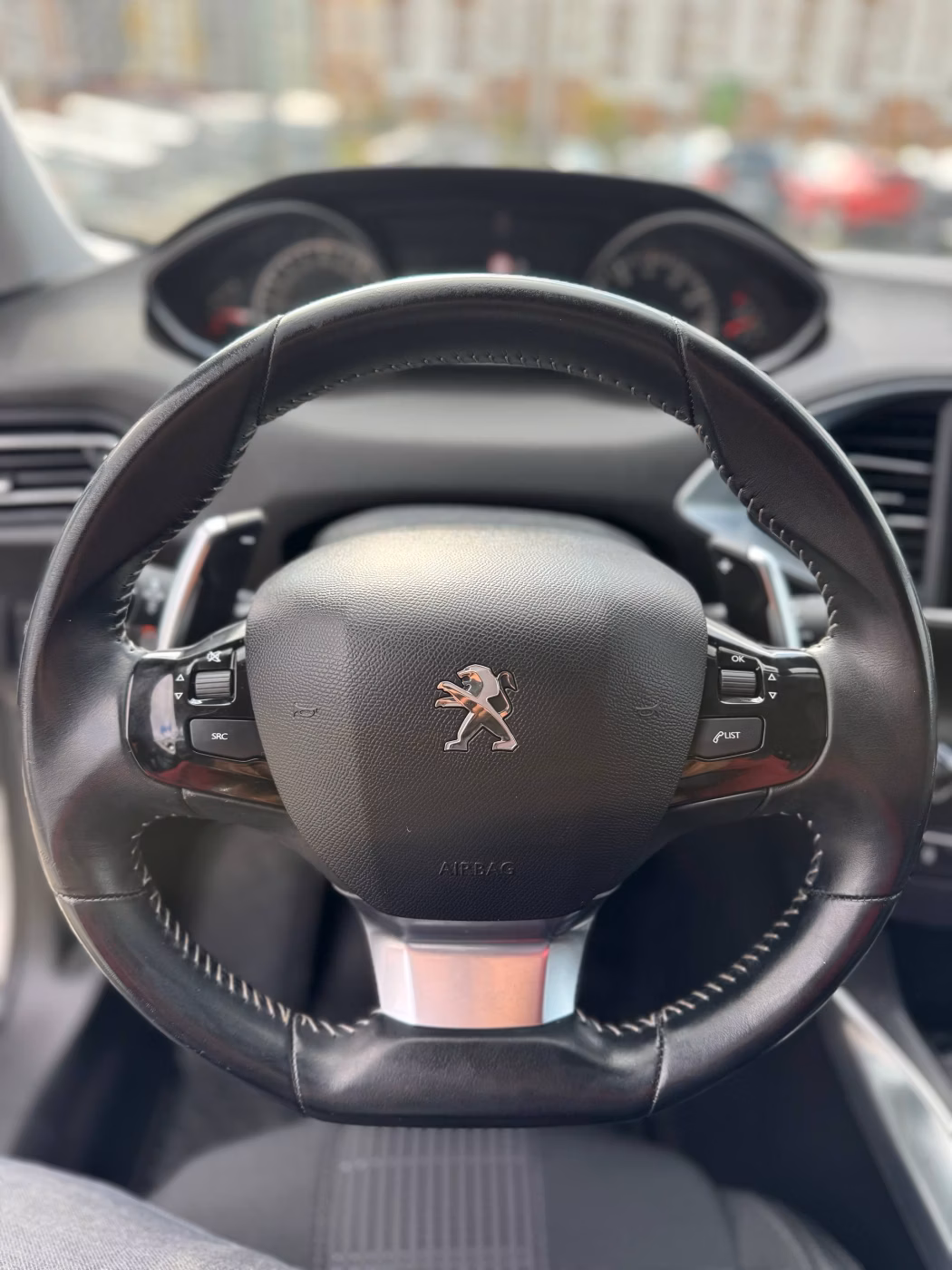 Peugeot 308 фото 18