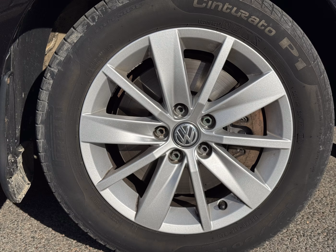 Volkswagen Polo Sedan фото 19