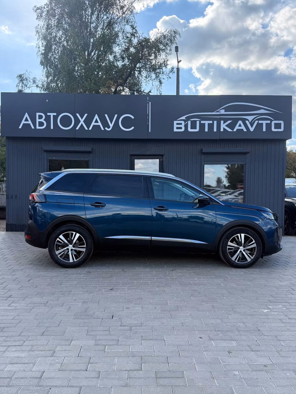 Peugeot 5008 фото 7