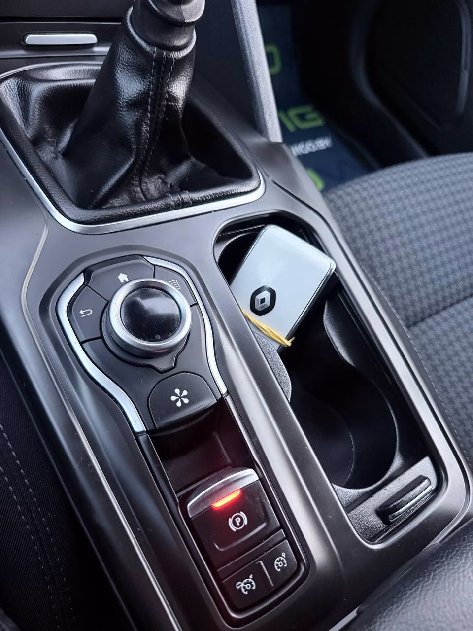 Renault Talisman фото 12
