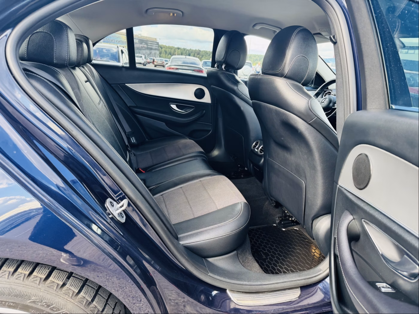 Mercedes-Benz E-Класс фото 7