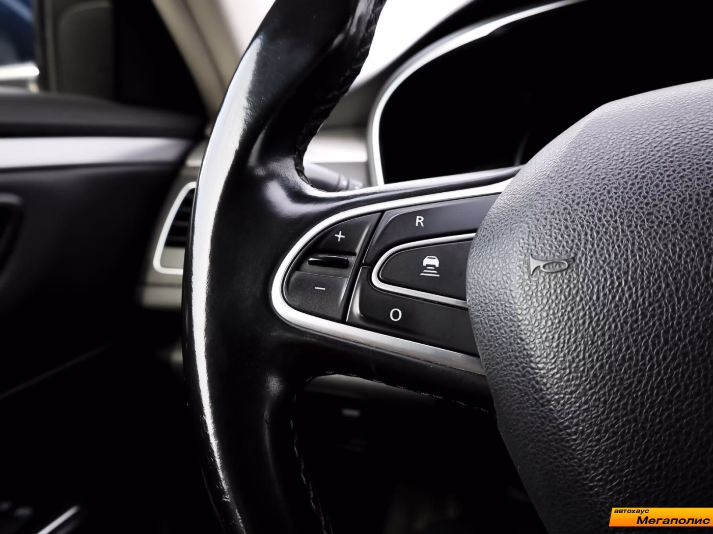 Renault Talisman фото 15