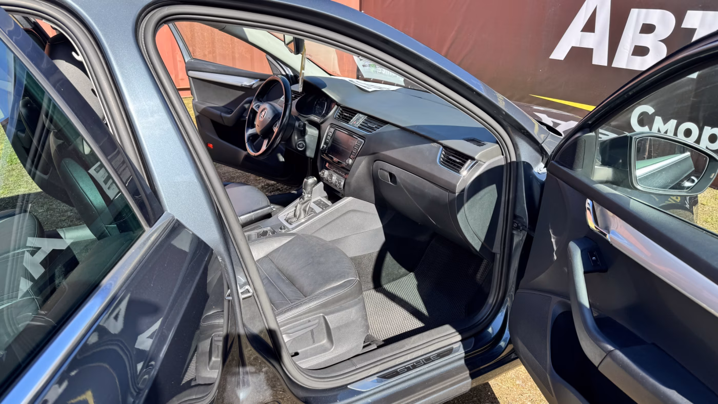 Skoda Octavia фото 12