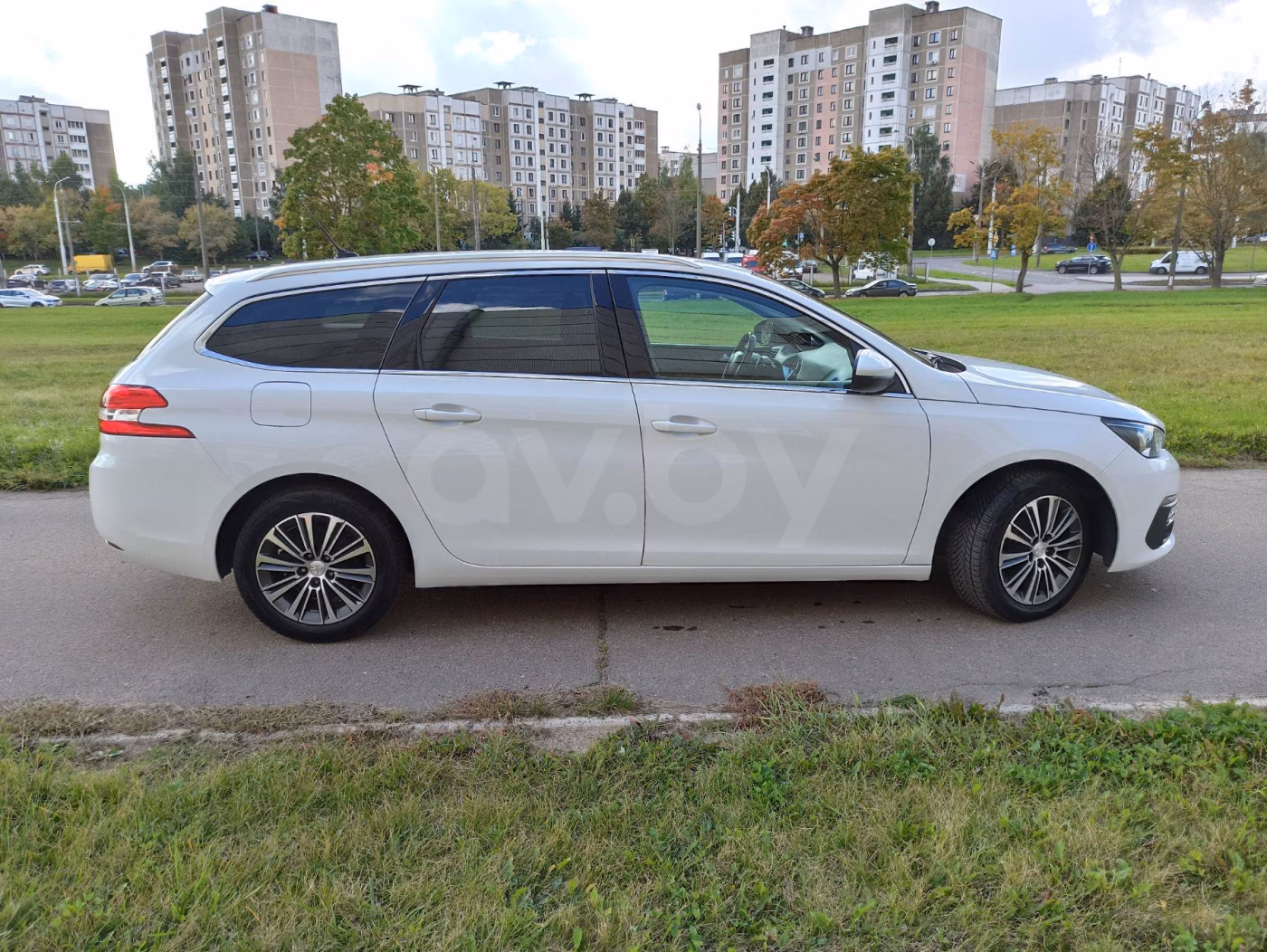 Peugeot 308 фото 5