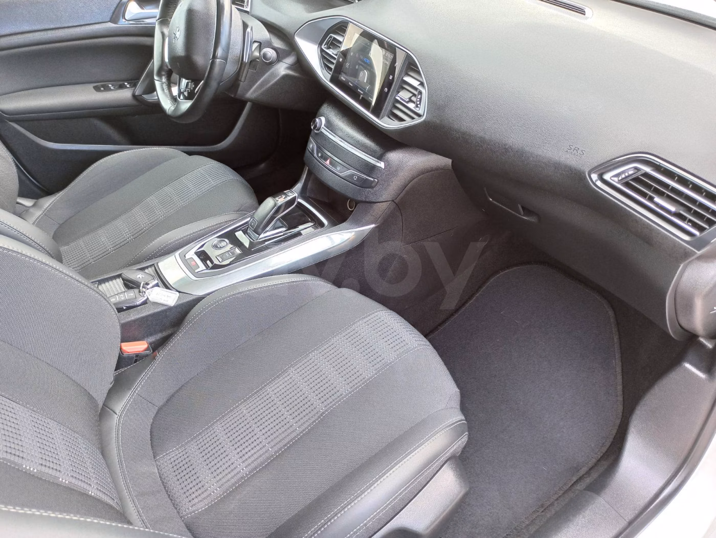 Peugeot 308 фото 7