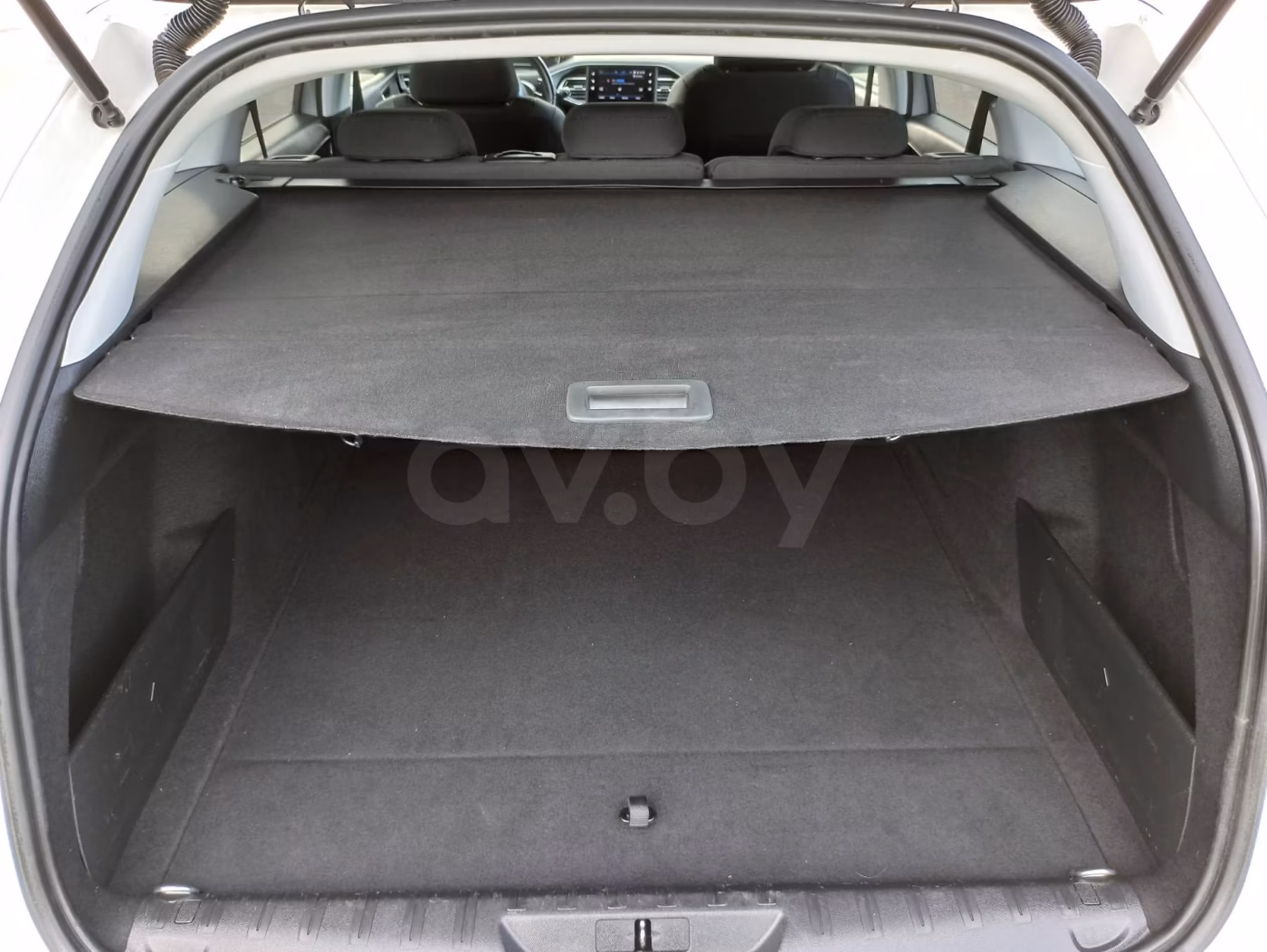 Peugeot 308 фото 10