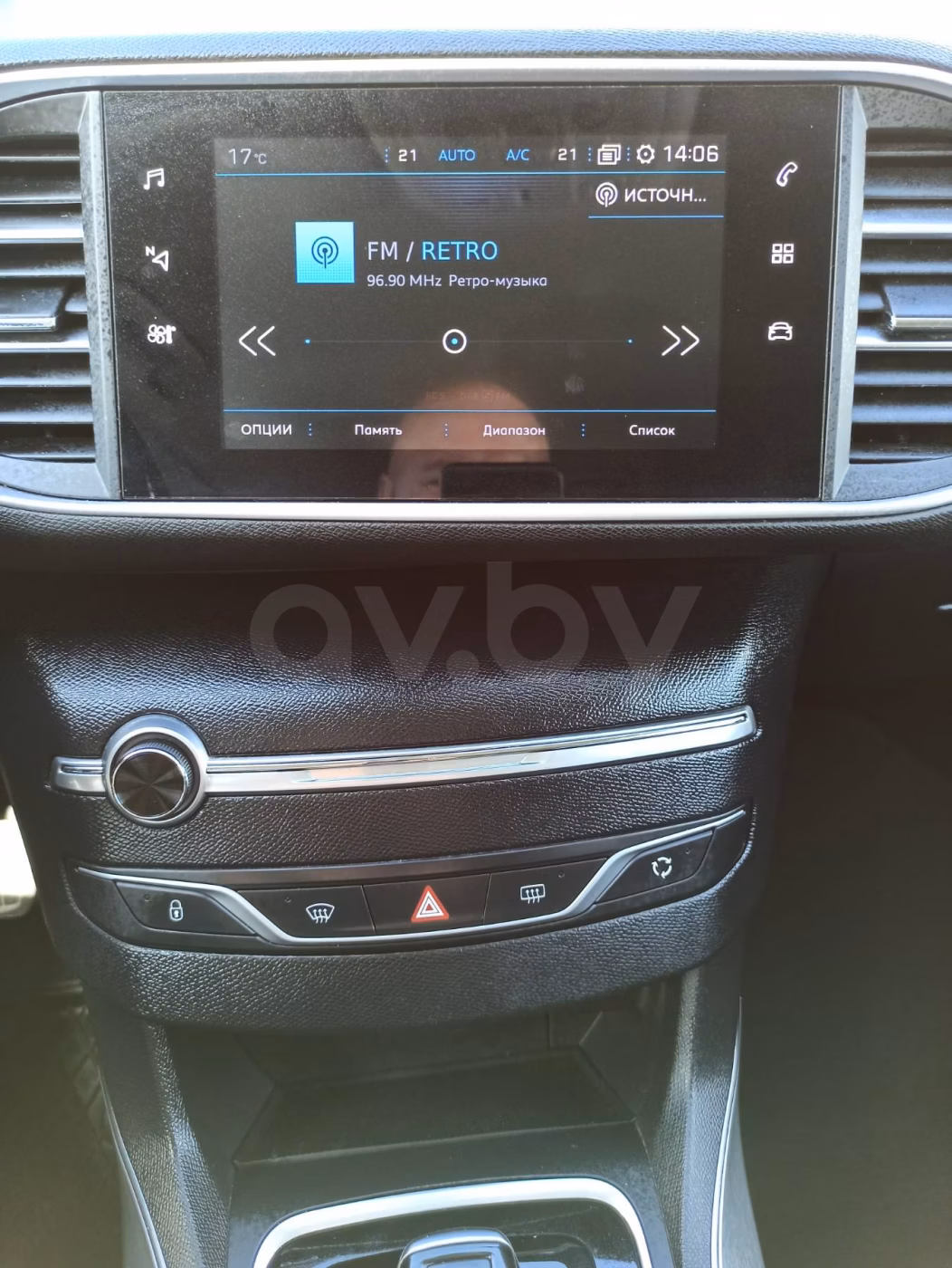 Peugeot 308 фото 13