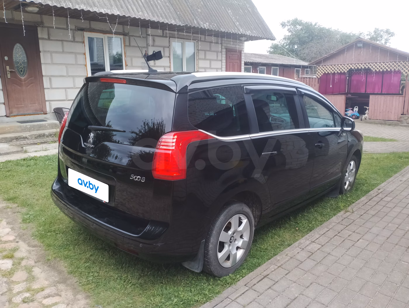 Peugeot 5008 фото 7