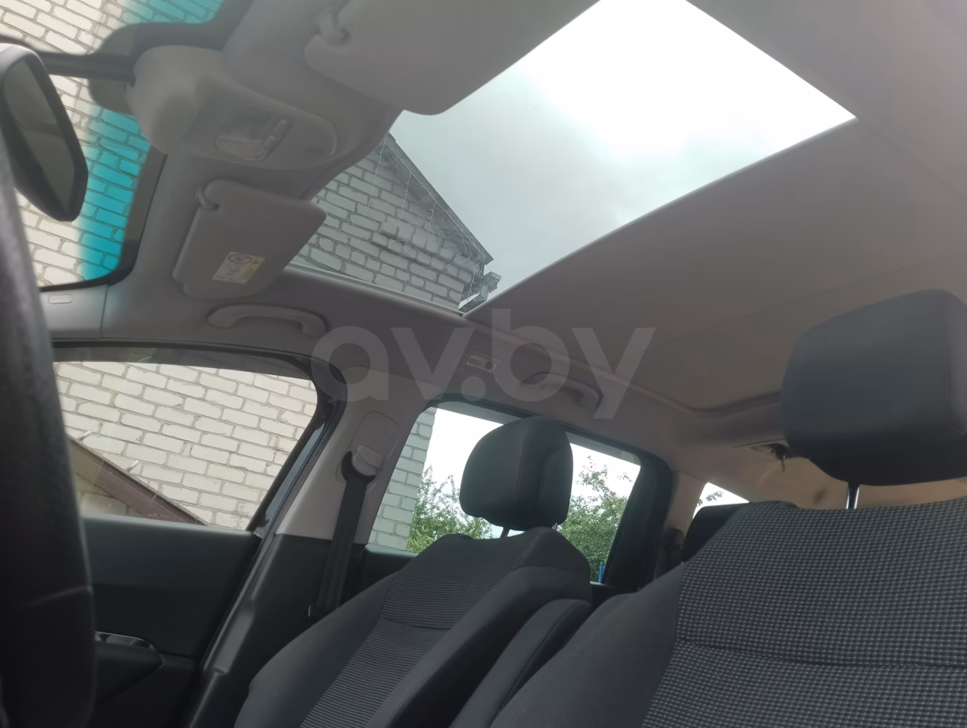 Peugeot 5008 фото 9