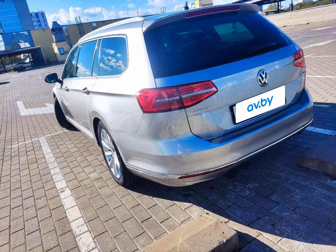 Volkswagen Passat фото 3