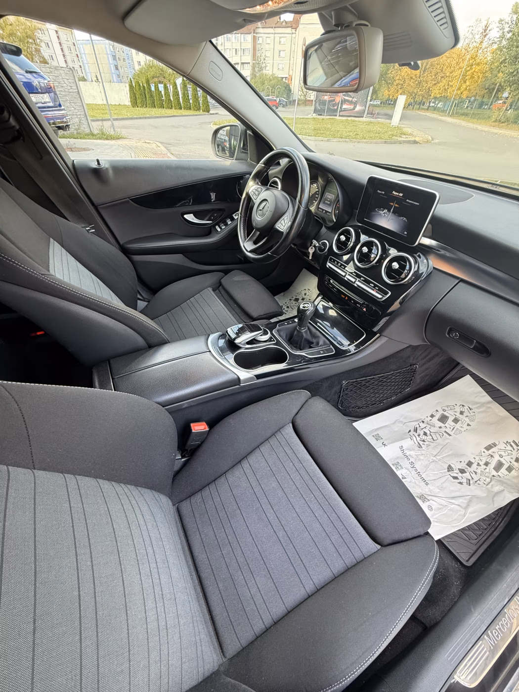 Mercedes-Benz C-Класс фото 9