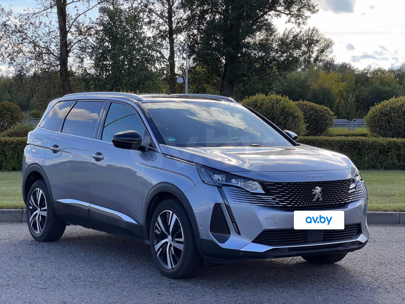 Peugeot 5008