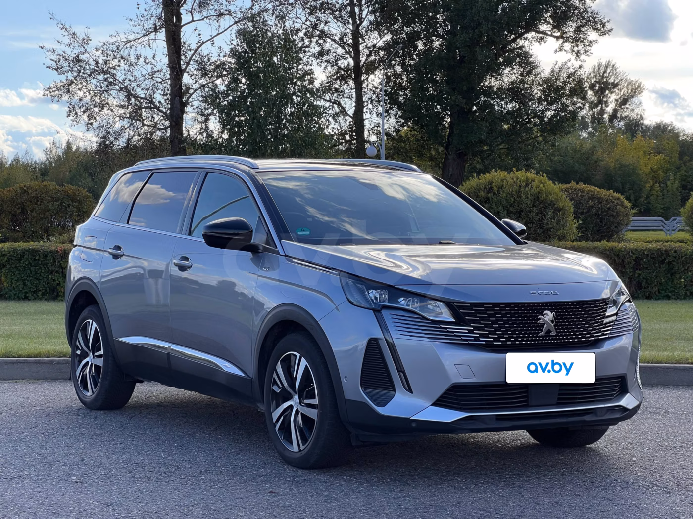 Peugeot 5008 фото 3