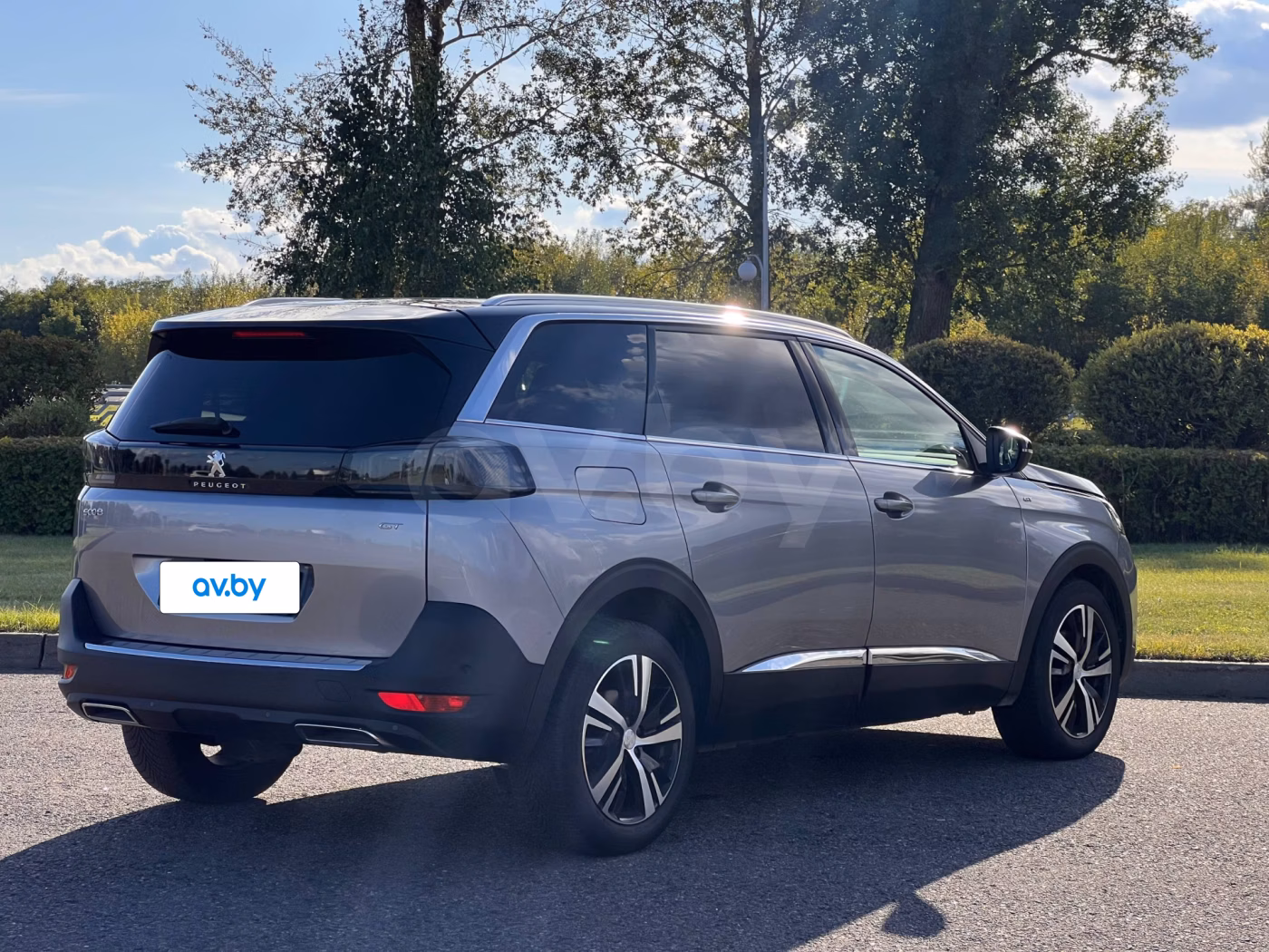 Peugeot 5008 фото 5