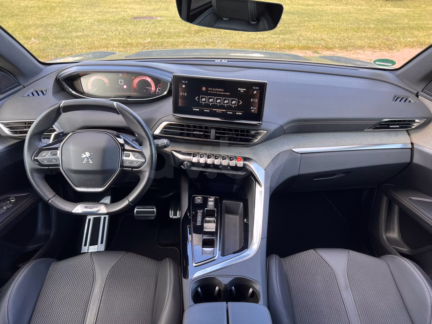 Peugeot 5008 фото 13