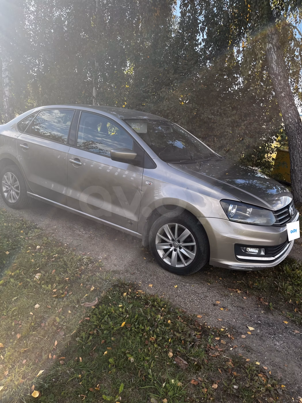 Volkswagen Polo Sedan фото 3