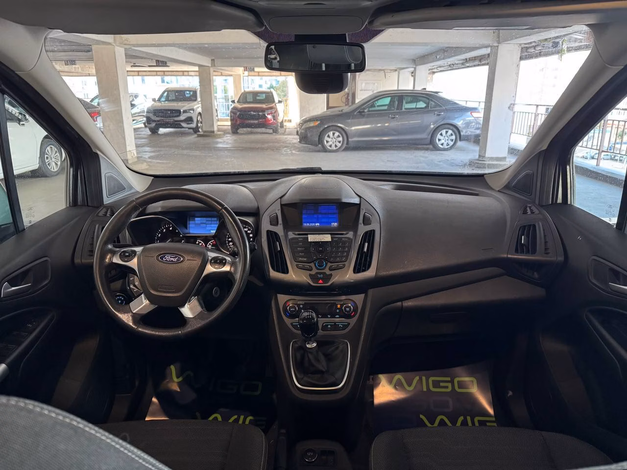 Ford Tourneo Connect фото 7