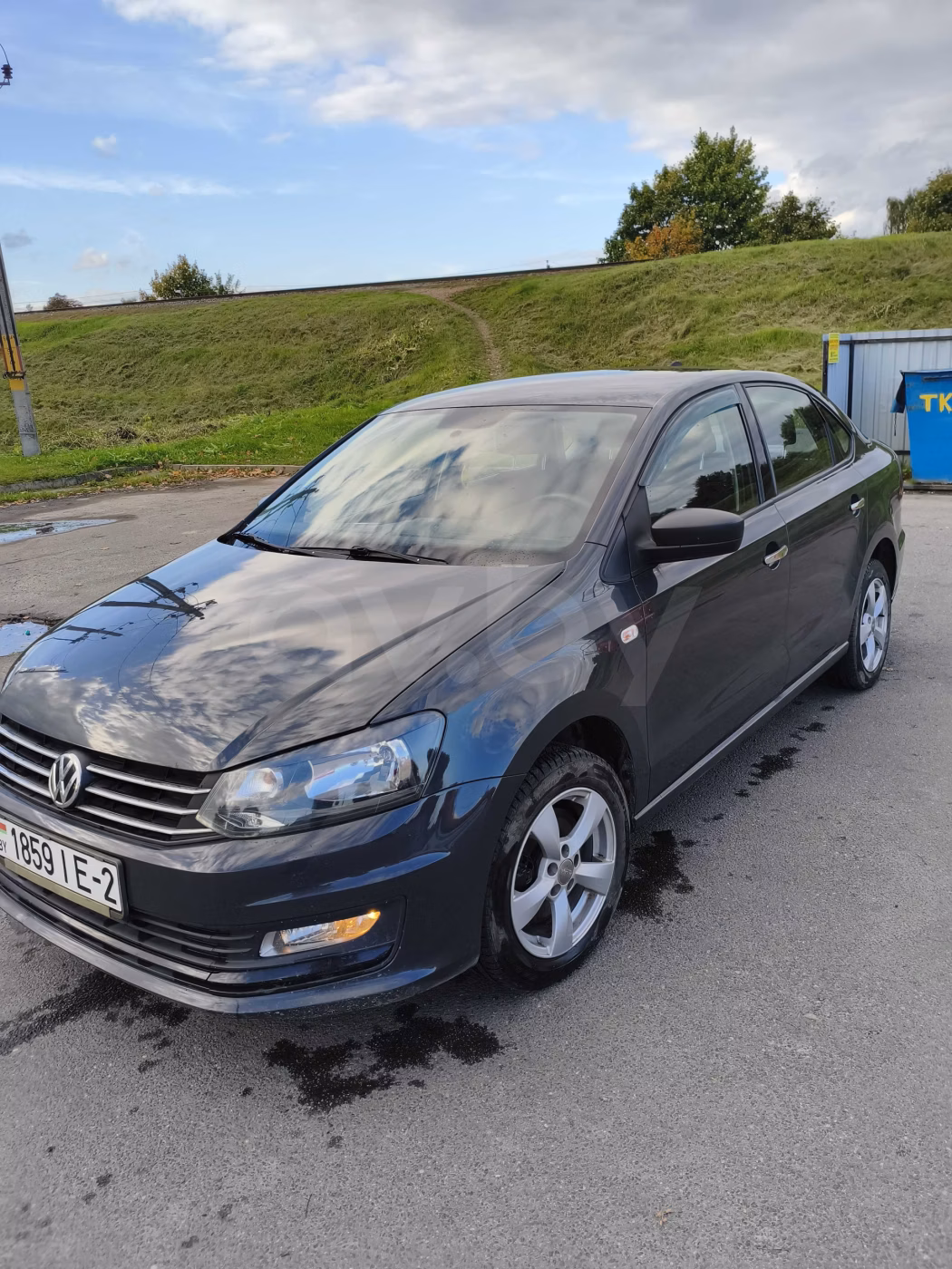 Volkswagen Polo Sedan