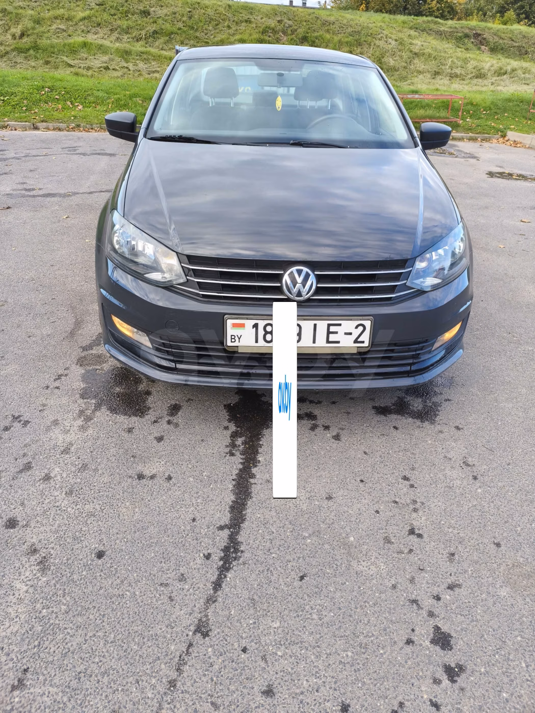 Volkswagen Polo Sedan фото 2