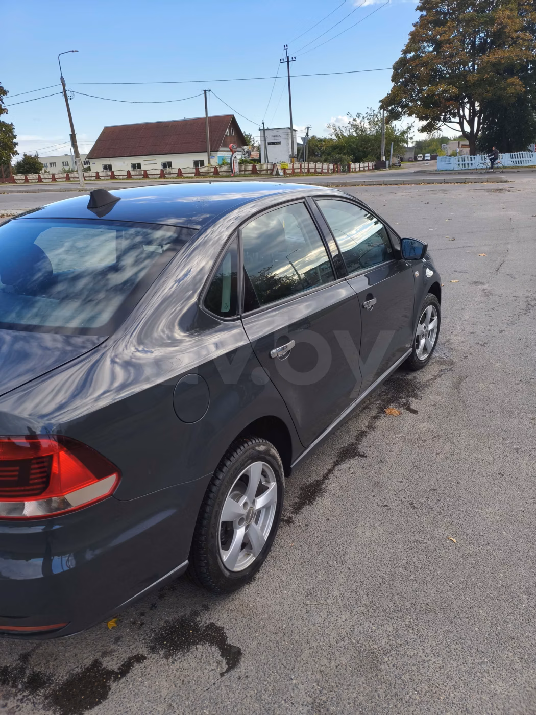 Volkswagen Polo Sedan фото 3