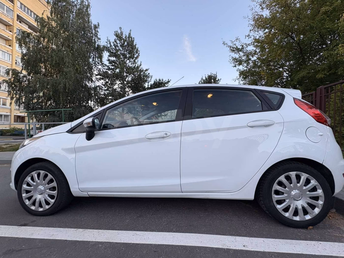 Ford Fiesta фото 6