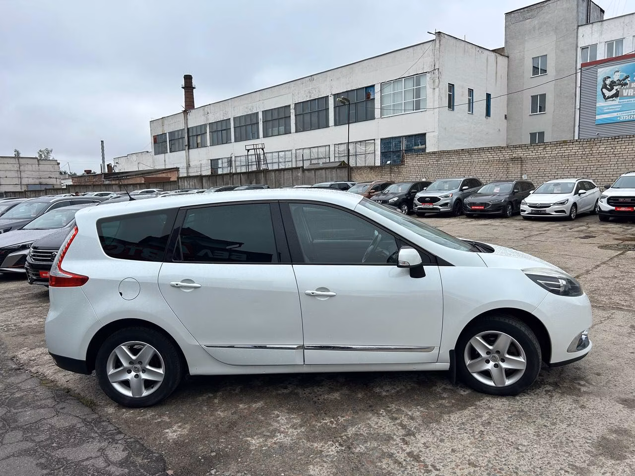 Renault Grand Scenic фото 4