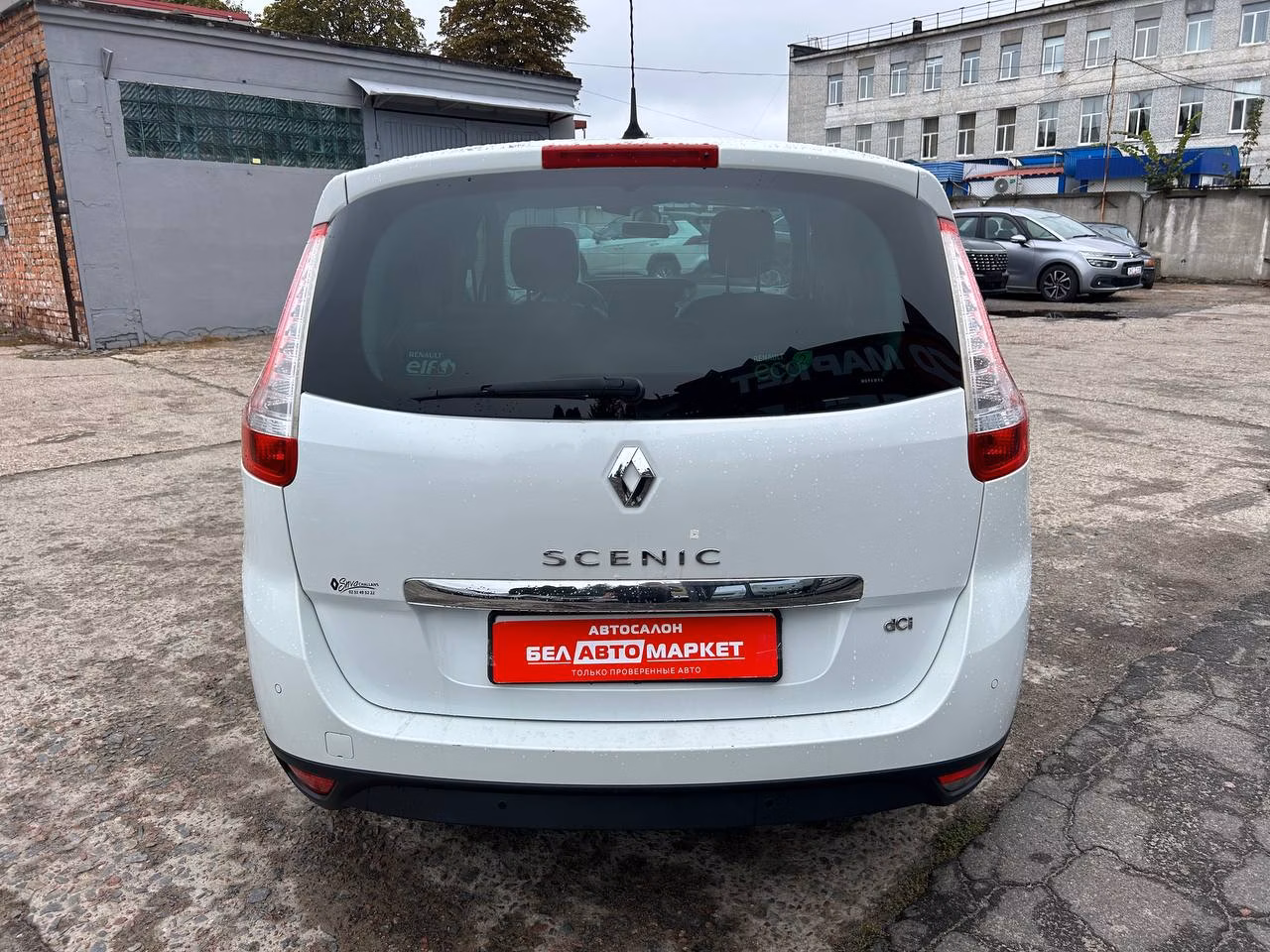 Renault Grand Scenic фото 6