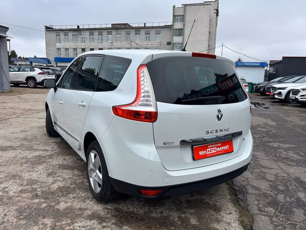 Renault Grand Scenic фото 7