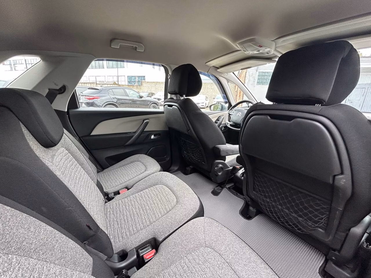 Citroen C4 Picasso фото 14