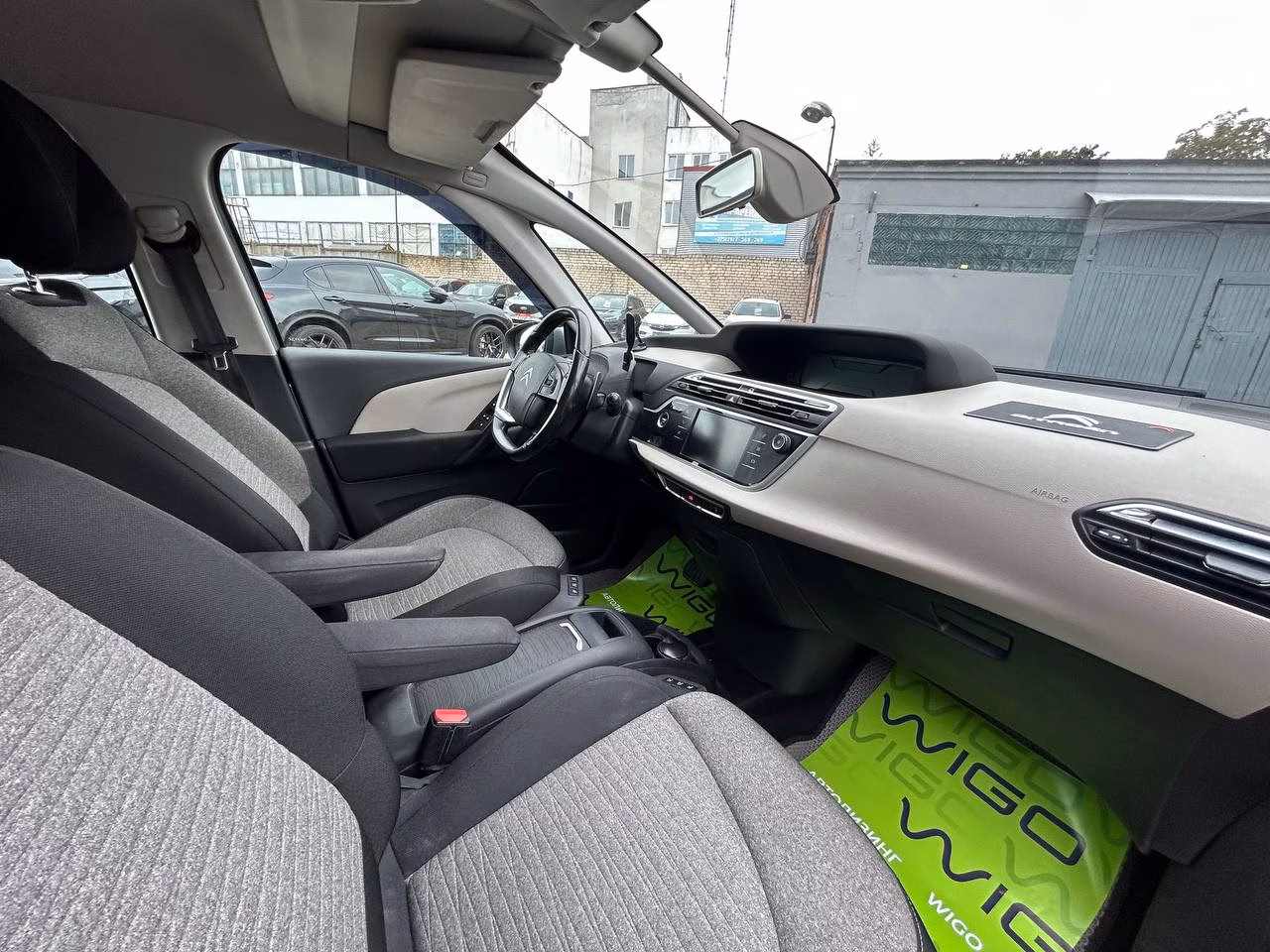 Citroen C4 Picasso фото 15