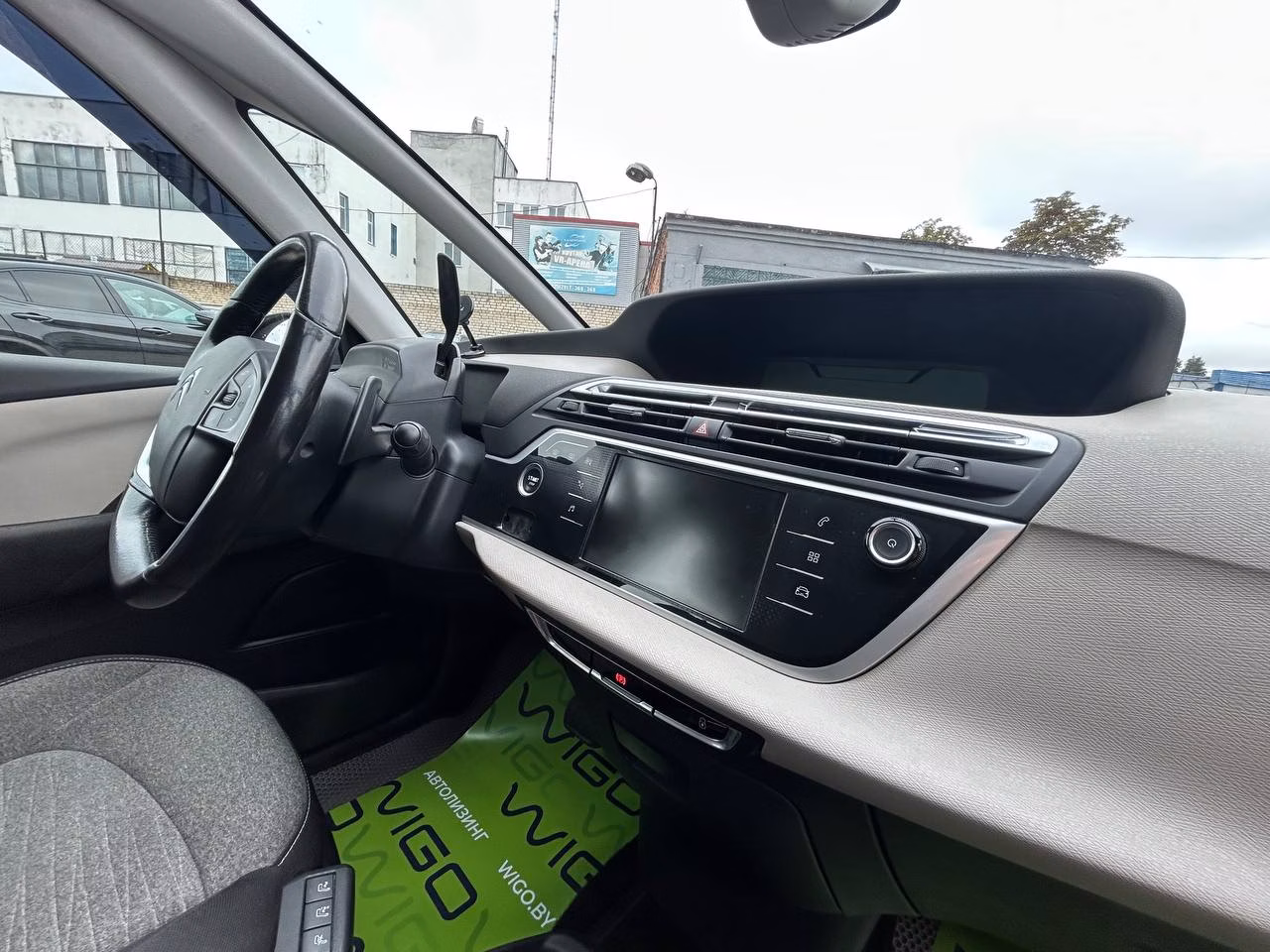 Citroen C4 Picasso фото 17
