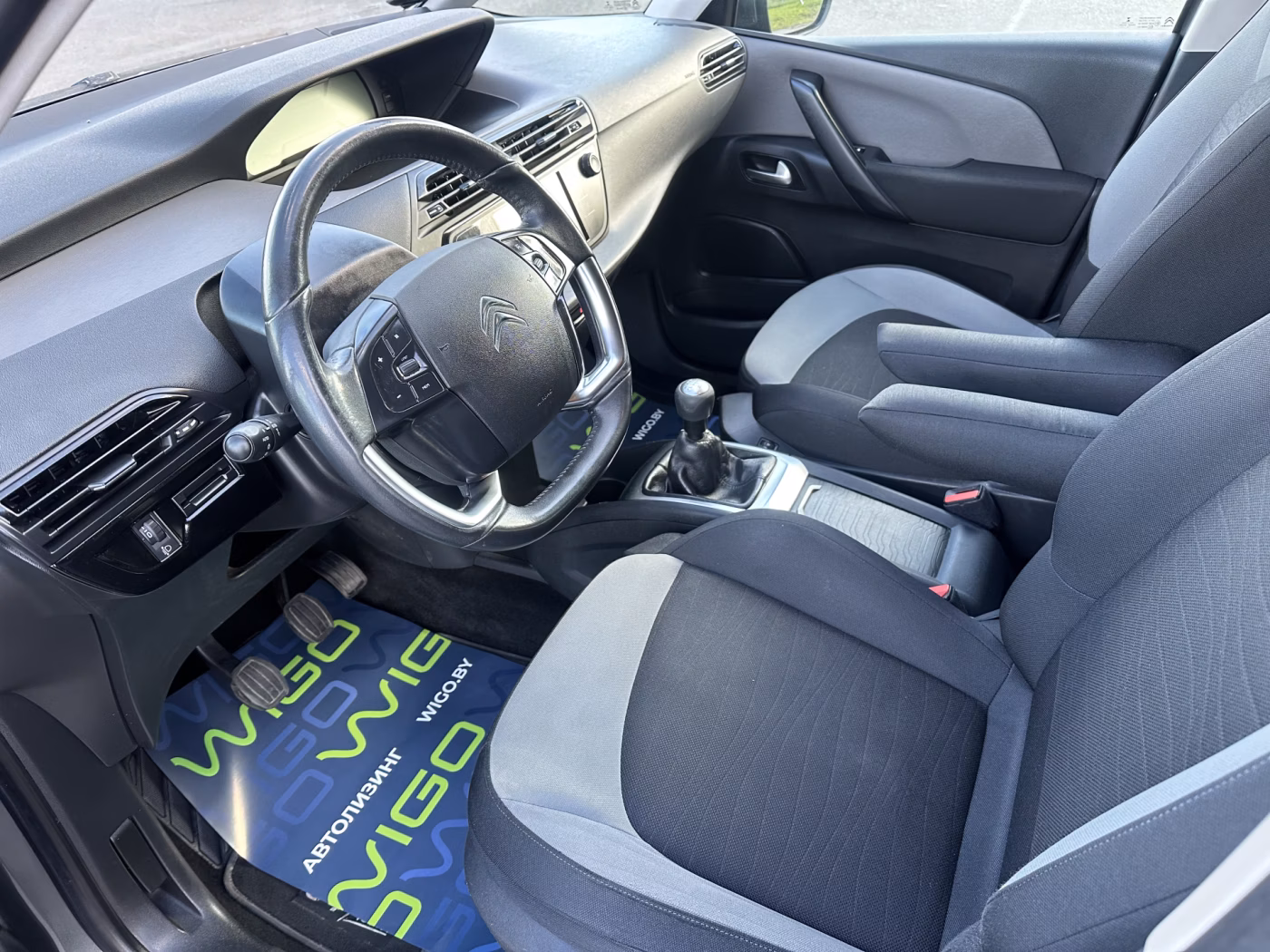 Citroen C4 Grand Picasso фото 8