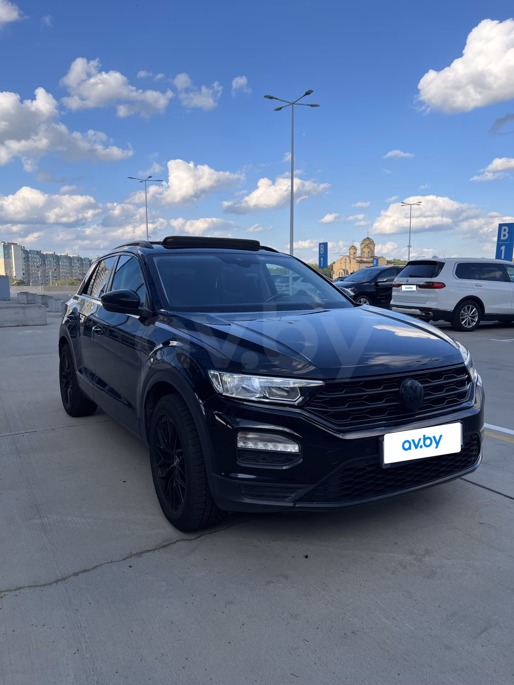 Volkswagen T-Roc фото 2