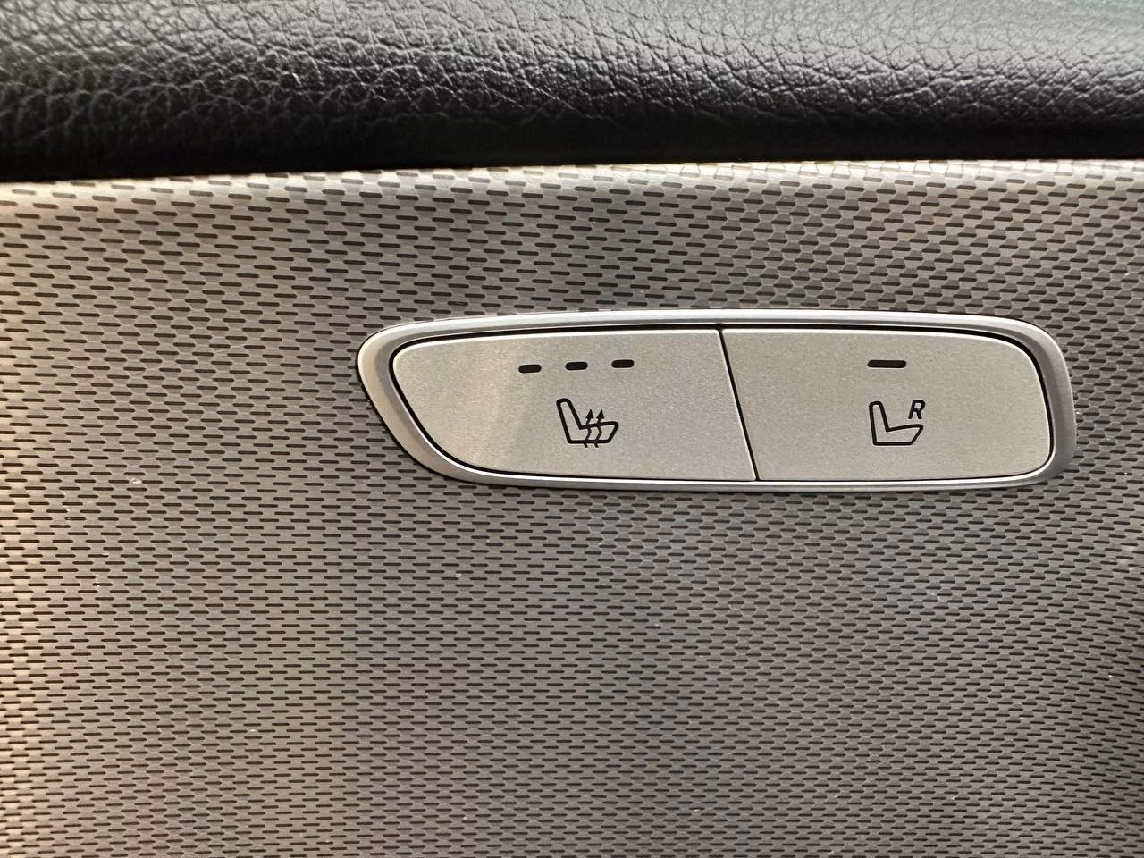 Mercedes-Benz E-Класс фото 14