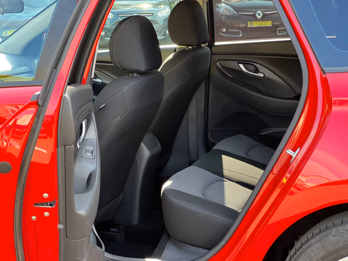 Hyundai i30 фото 17