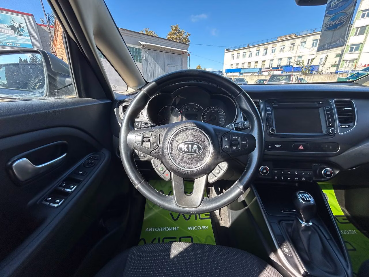 Kia Carens фото 13