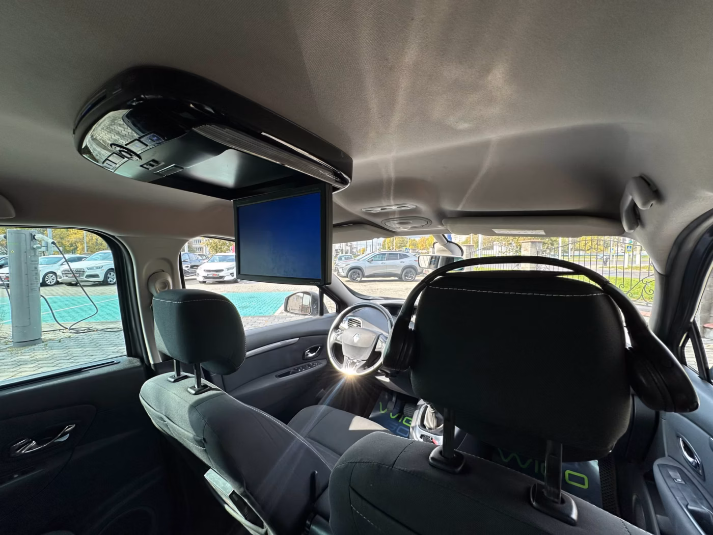 Renault Grand Scenic фото 13