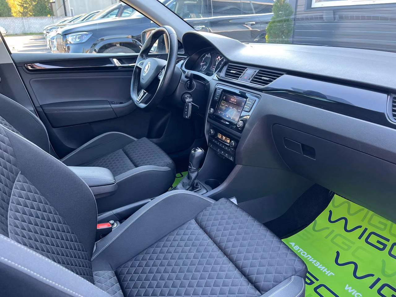 Skoda Rapid фото 20
