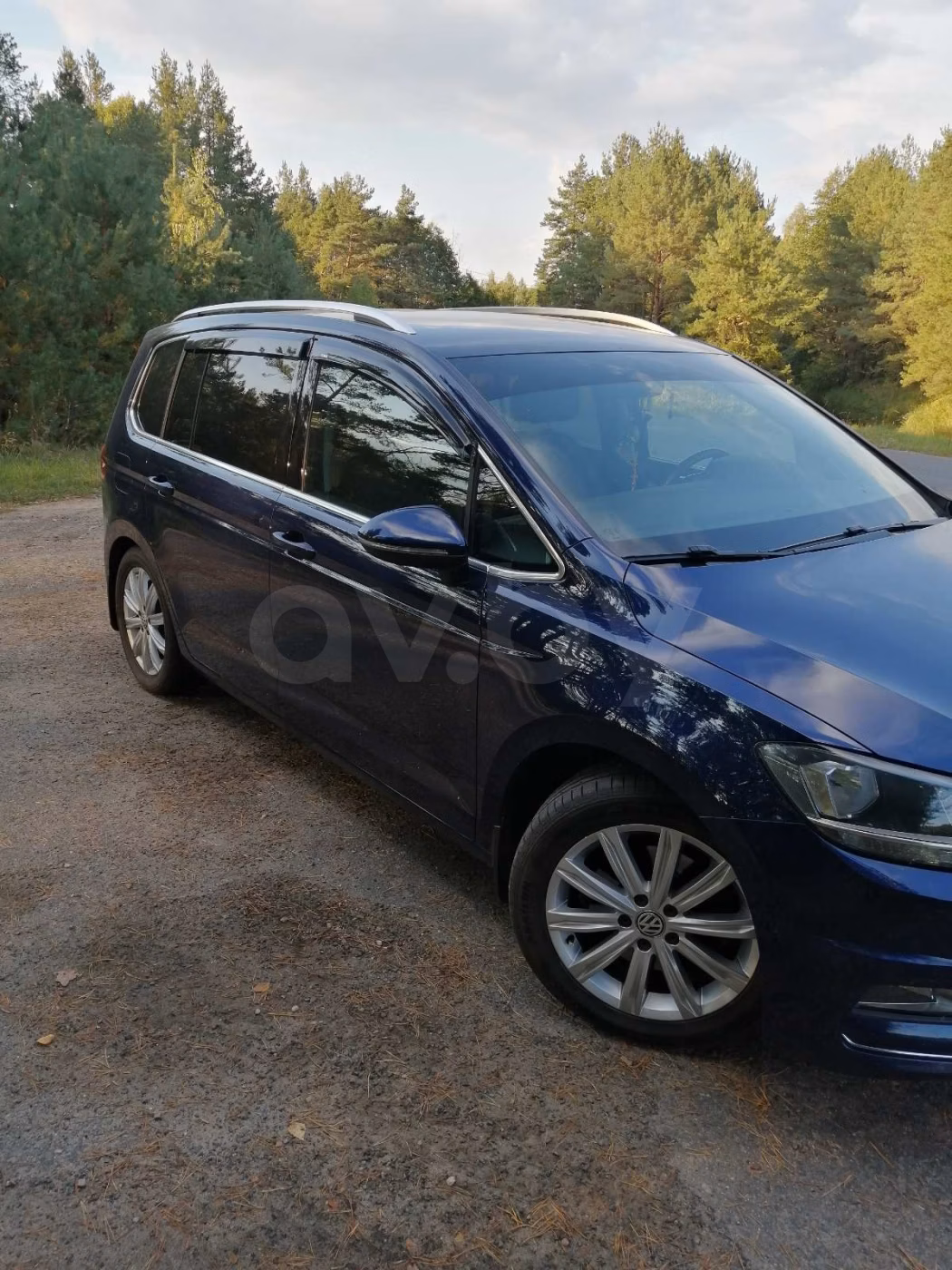 Volkswagen Touran фото 2