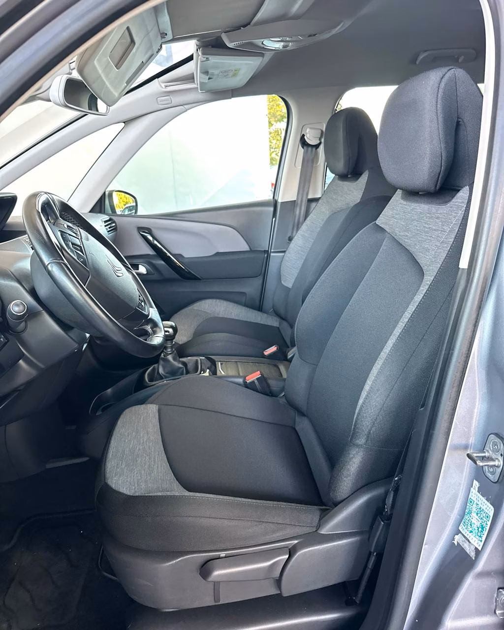 Citroen C4 Grand Spacetourer фото 9