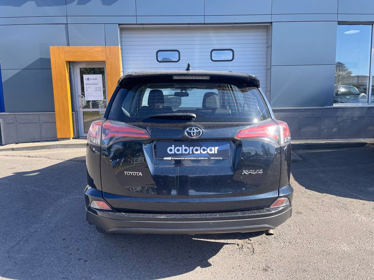 Toyota RAV4 фото 6