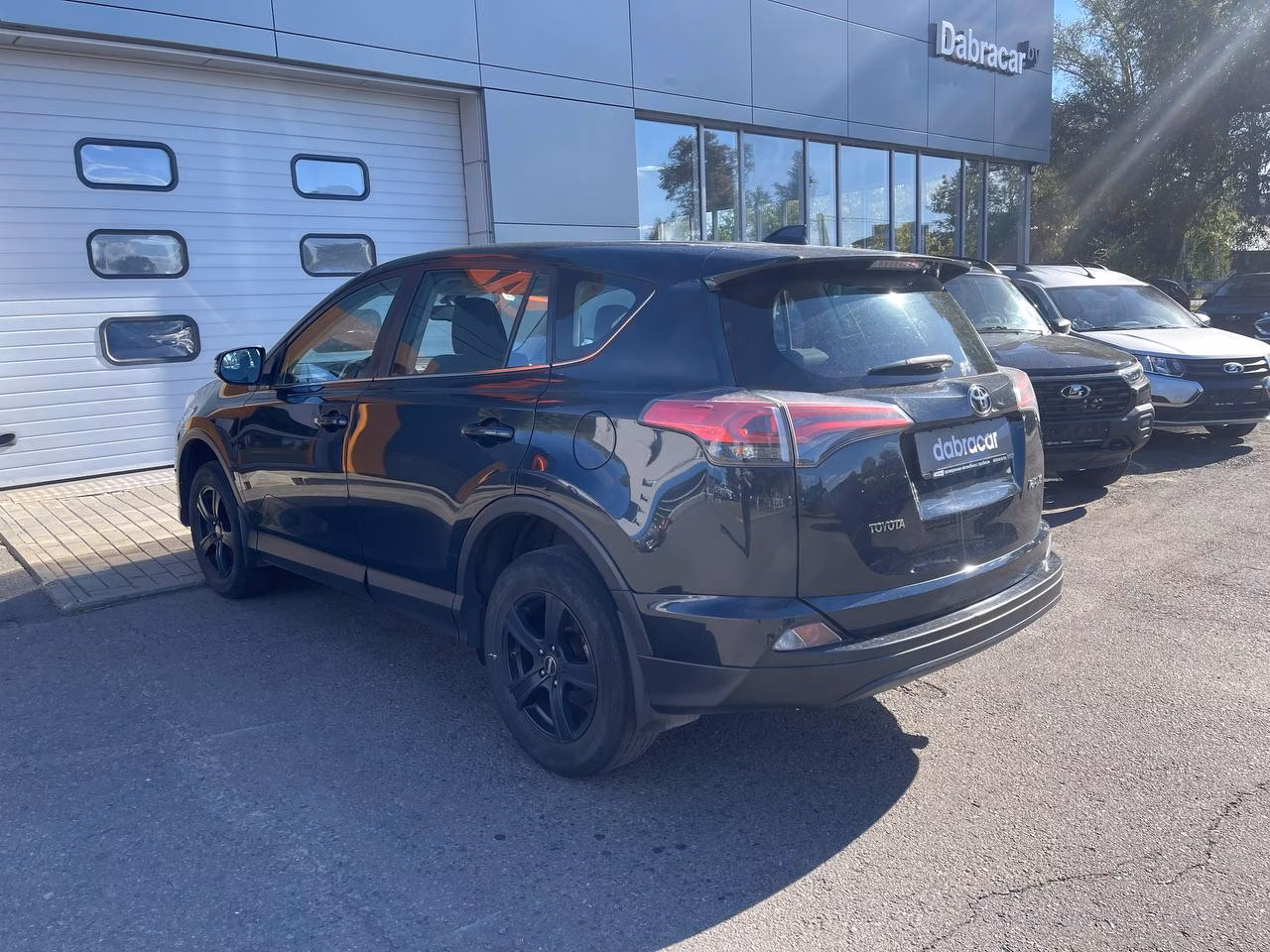 Toyota RAV4 фото 7