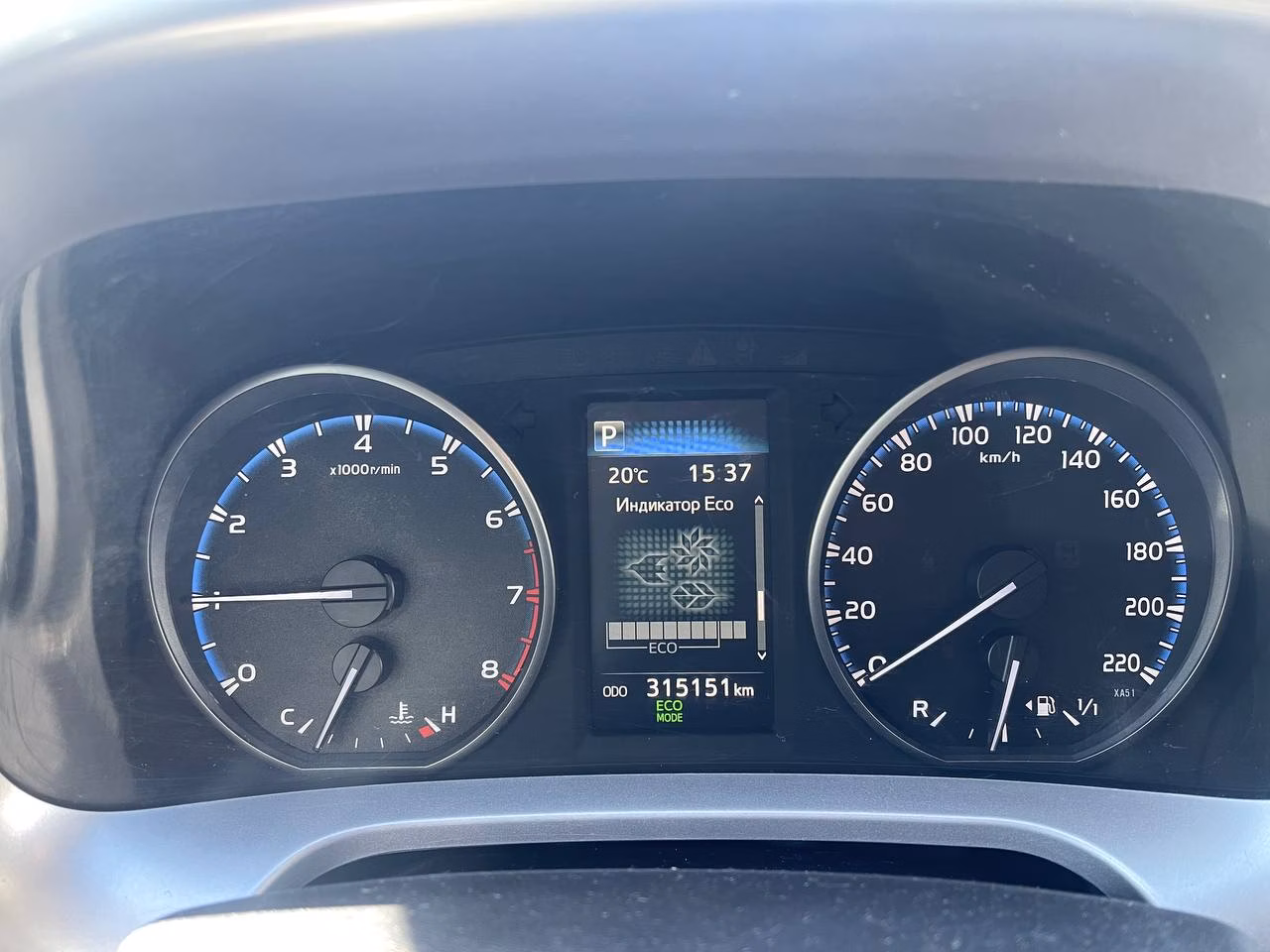 Toyota RAV4 фото 13