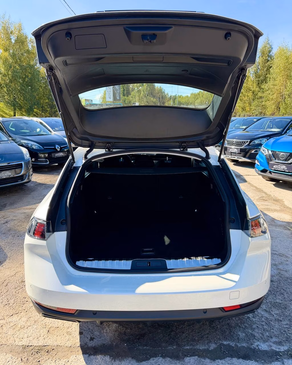 Peugeot 508 фото 18