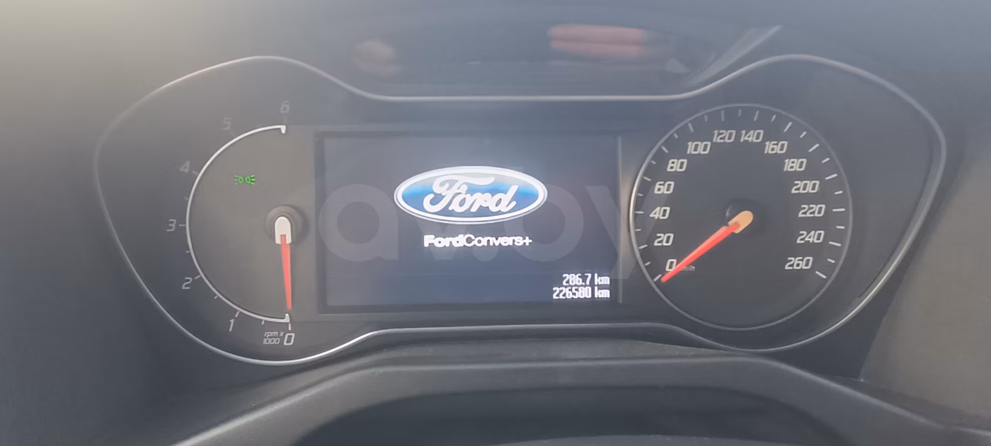 Ford Mondeo фото 19